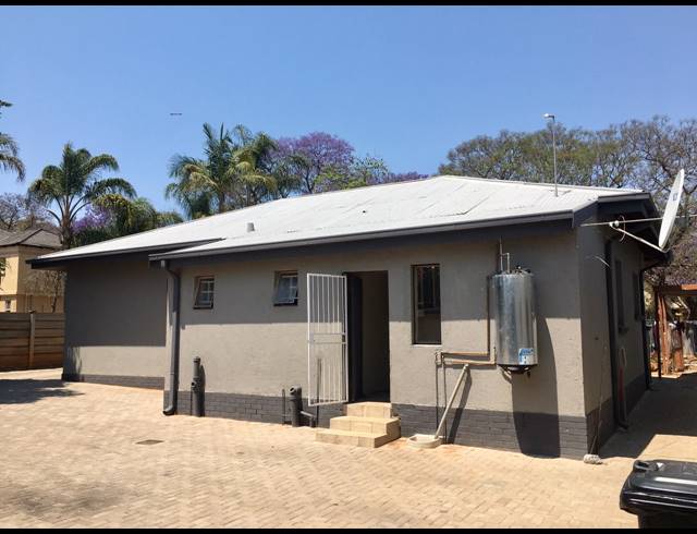 986M² APARTMENT BLOCK FOR SALE IN POLOKWANE CENTRAL